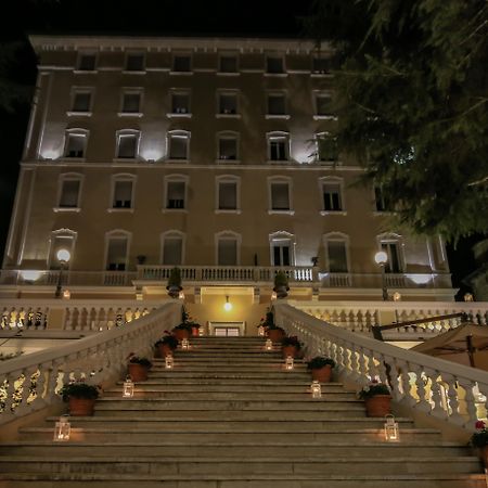 Hotel Helvetia Thermal Spa 포레타테르메 외부 사진