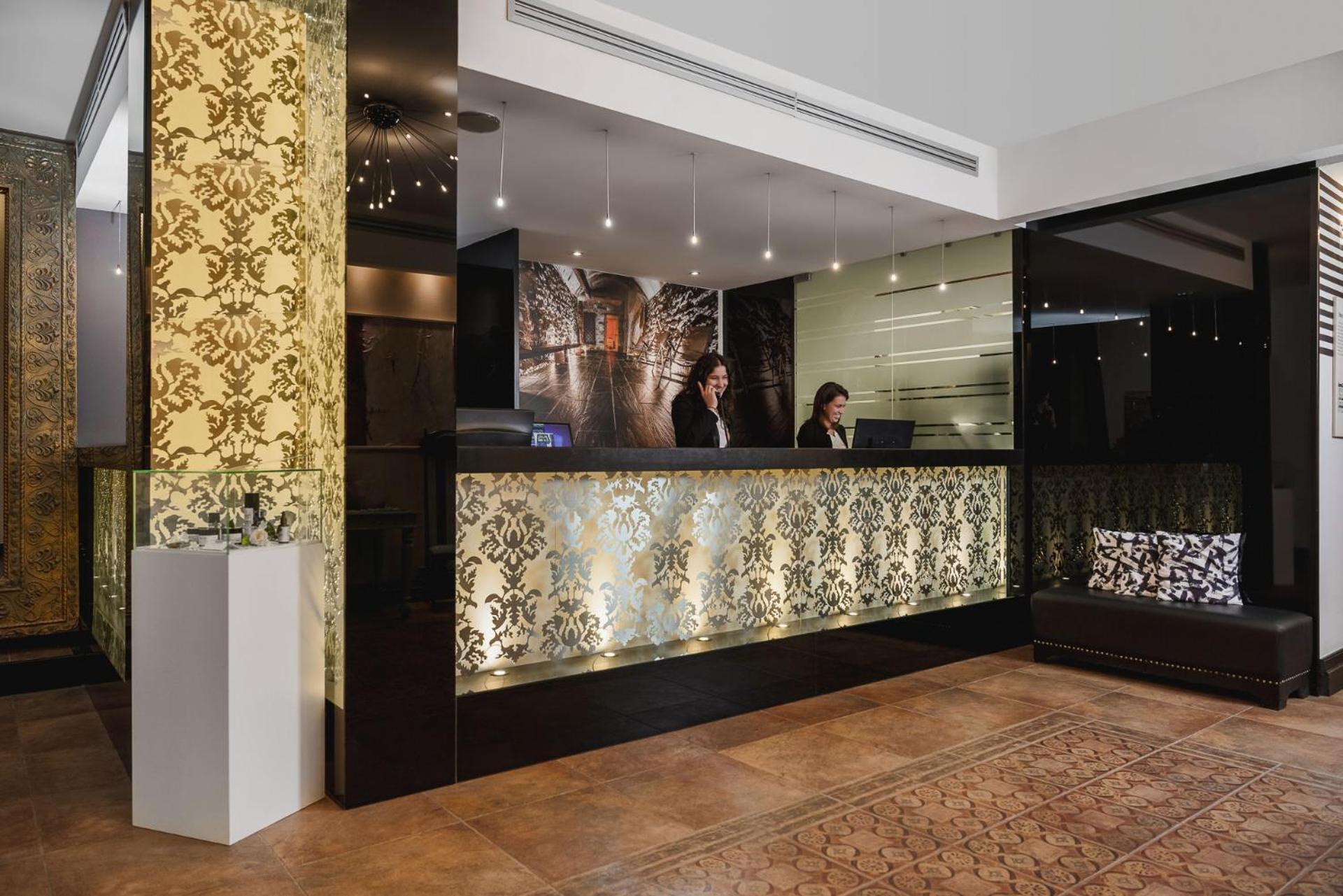 Hotel Helvetia Thermal Spa 포레타테르메 외부 사진