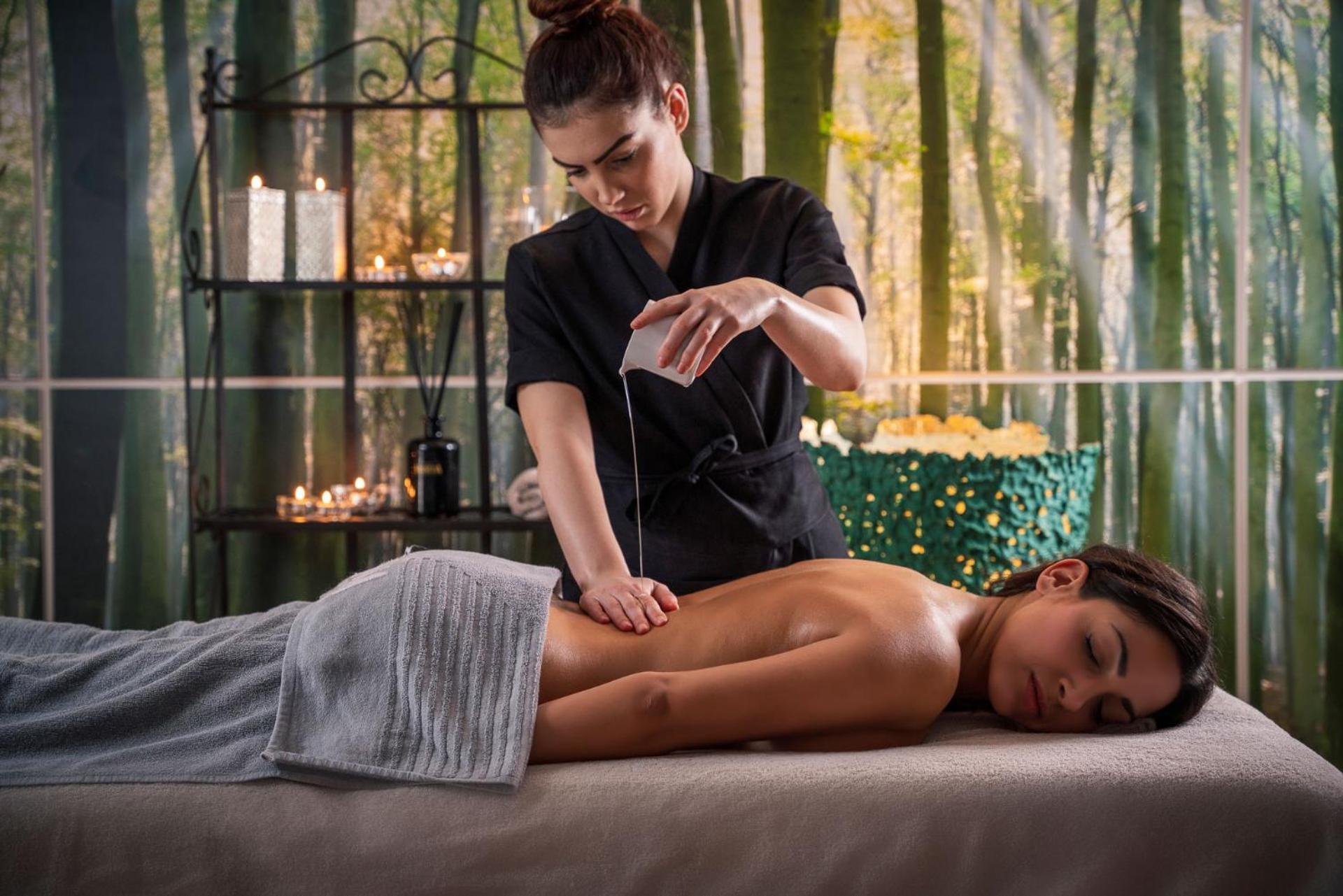 Hotel Helvetia Thermal Spa 포레타테르메 외부 사진